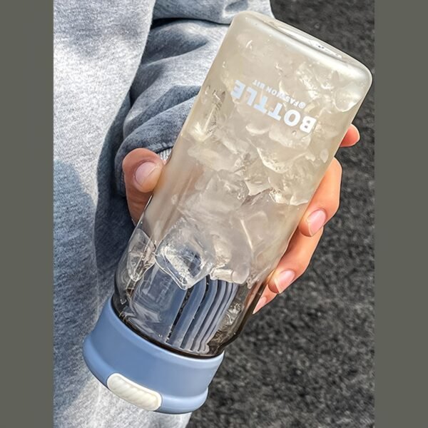600ml Modern Letter Graphic Water Bottle – Large-Capacity Bottle for Home